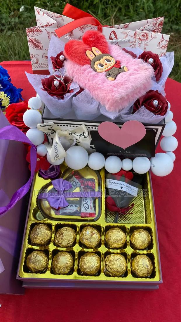 Hot Valentines Ladies Gift Set - main view