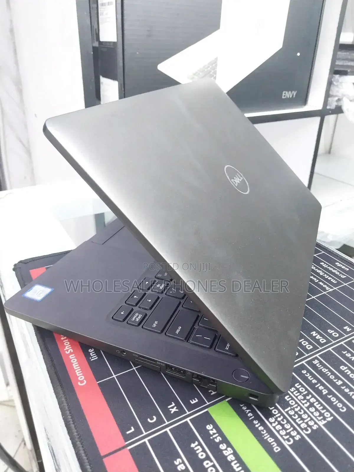 Laptop Dell Latitude 5300 8GB Intel Core i5 SSD 256GB