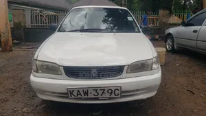 Toyota Corolla II 1999 White
