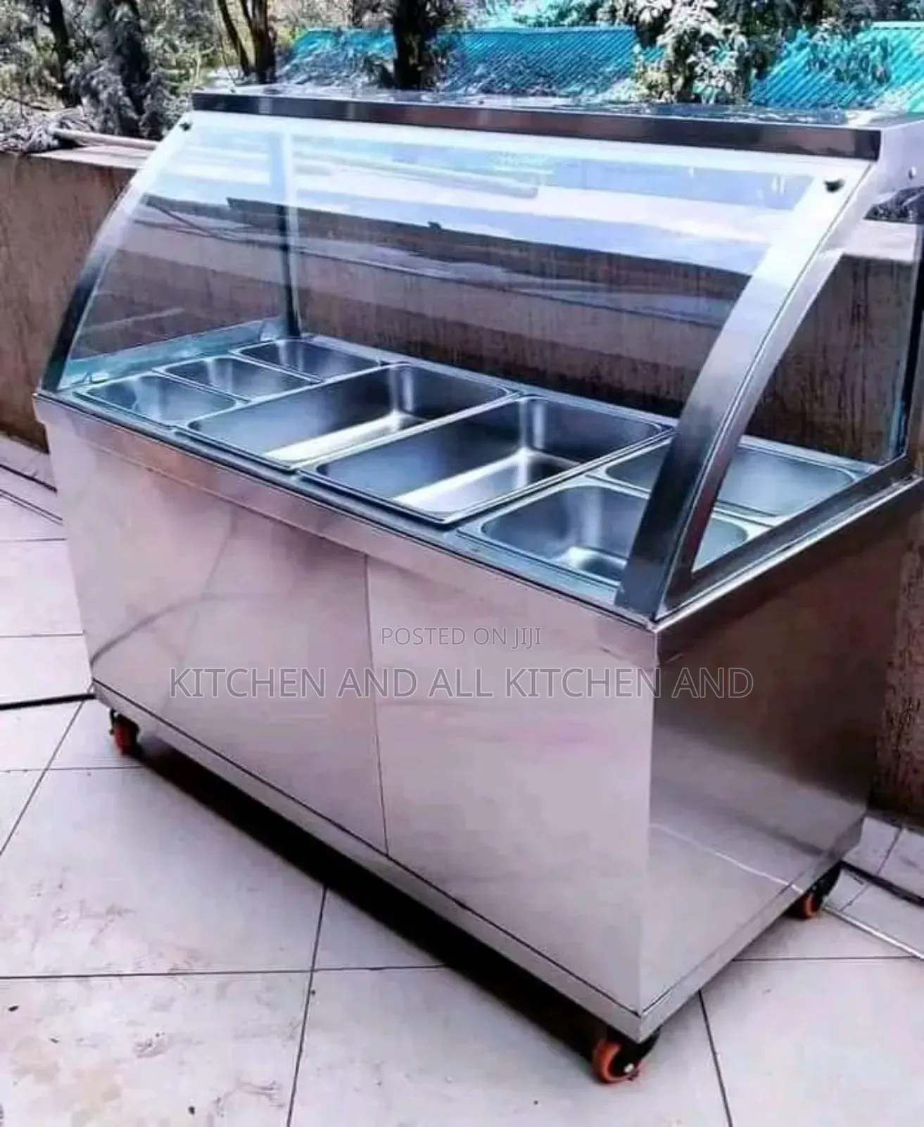 Bin Marie Food Warmer Display With Curved Glass 4_partition