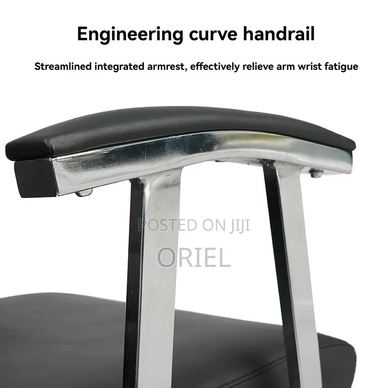 Office Chair : Executive High-Back Swivel Modern Leather Chair