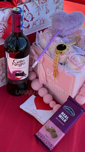 Ladies Valentine's Gift Set - thumbnail 2