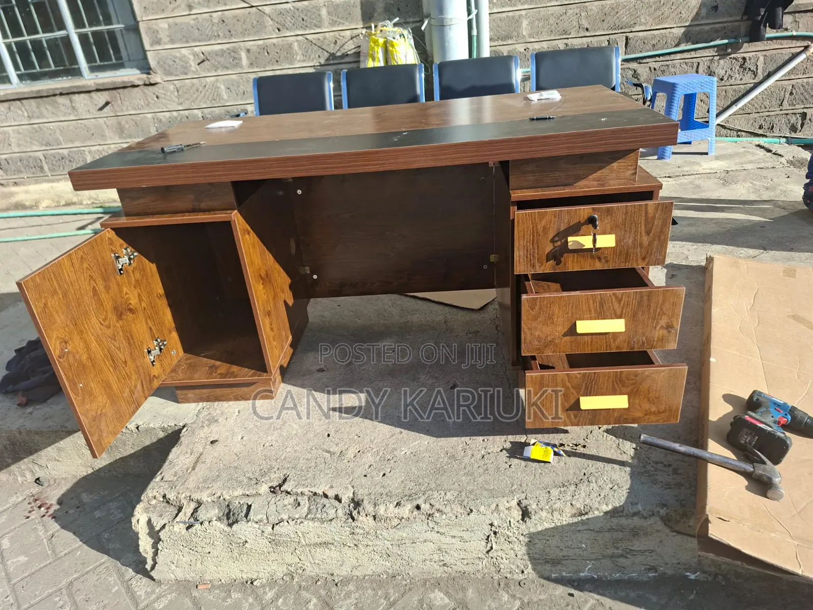 Super Spacious 1.4m Office Desk