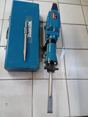 Makita Demolisher. Jack Hammer 3500w - main view