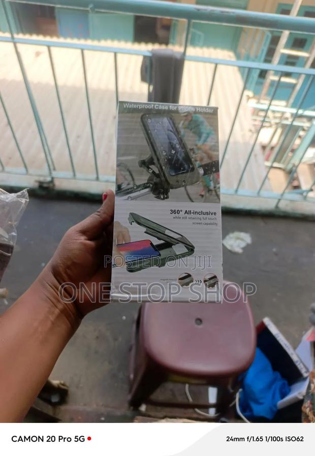 Fully Waterproof Abs Material Bike Phone Holder - thumbnail 2