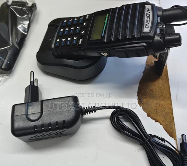 Baofeng Uv5r Emergency Backup Two Way Radio - main view
