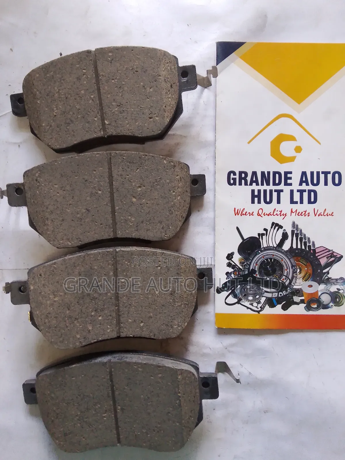 Front Brake Pads for Nissan Murano (Daiwa Brand)