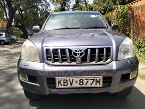 Toyota Land Cruiser Prado 3.0 D-4D 5dr 2006 Gray