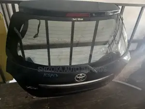 Toyota Vitz Ksp130 Tailgate / Boot Door 2010–2017 Original Ex-Japan