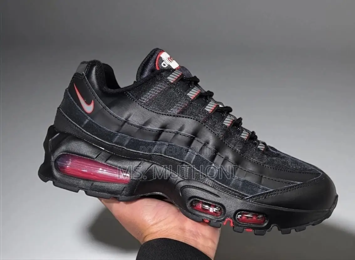 Air Max 95 ‘Black University _Sizes:40,41,42,43,44,45_
