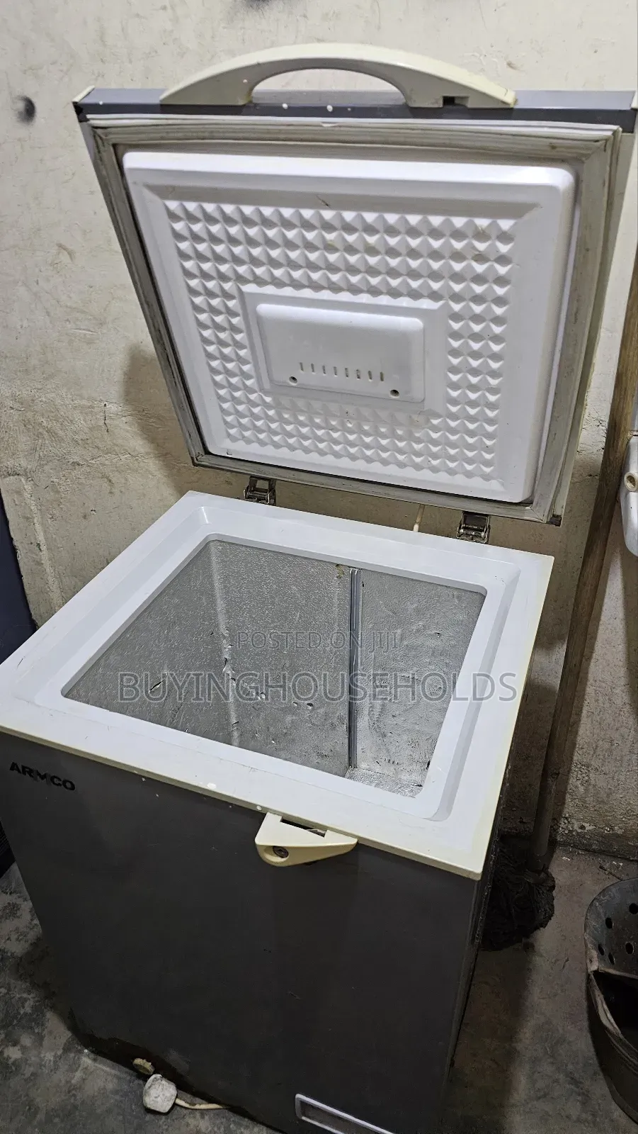 Armco 110l Chest Freezer