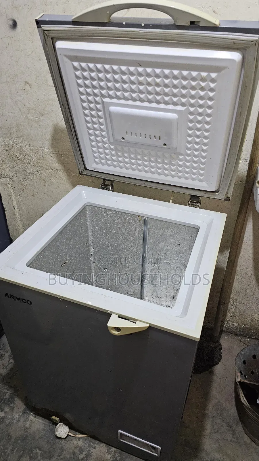 Armco 110l Chest Freezer