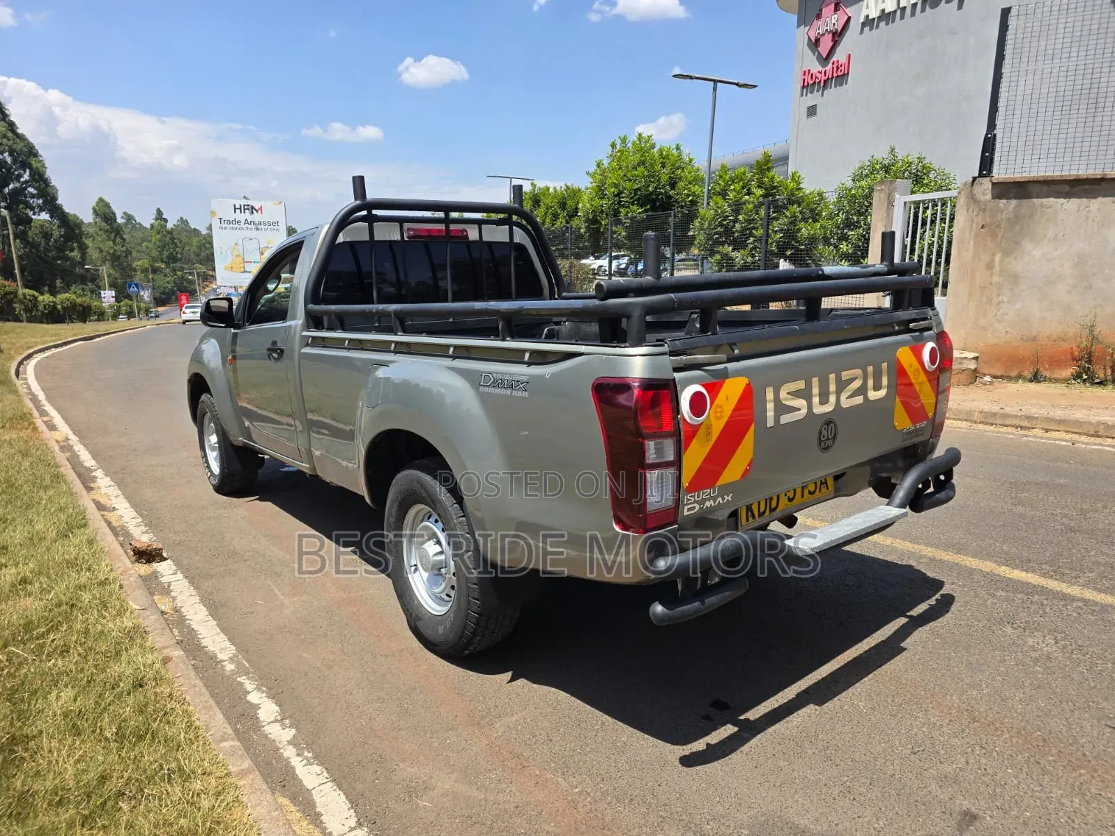 Isuzu D-MAX 2021 Gray