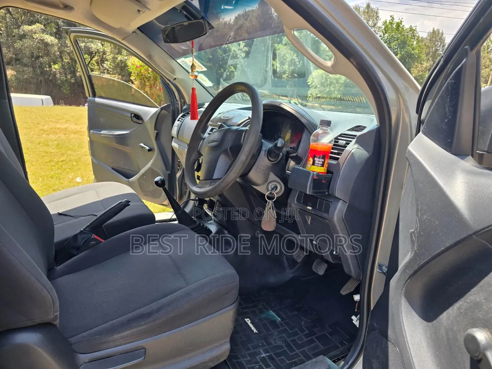 Isuzu D-MAX 2021 Gray