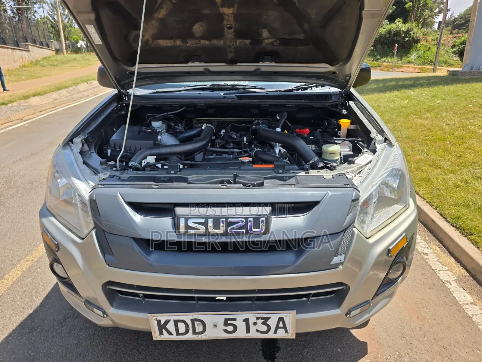 Isuzu D-MAX 2021 Silver