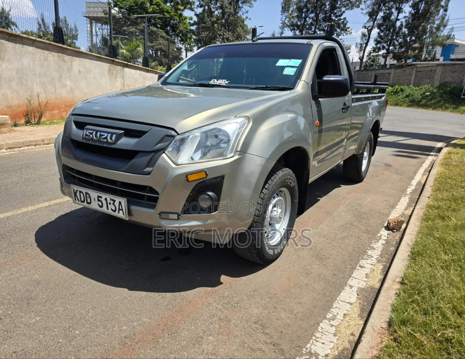 Isuzu D-MAX 2021 Gray