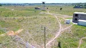 Own Land in Joska for 950,000in Cash