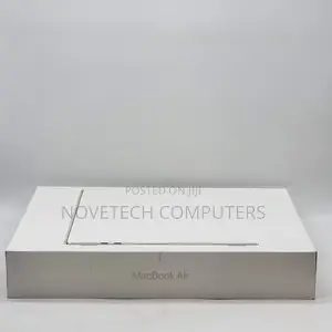 New Laptop Apple MacBook Air 2025 M4 13-inch 16GB Apple M4 SSD 256GB
