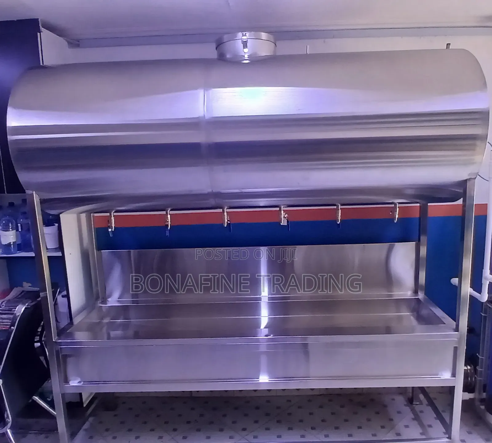 Holding Tank 1000litres +6taps Filling Line