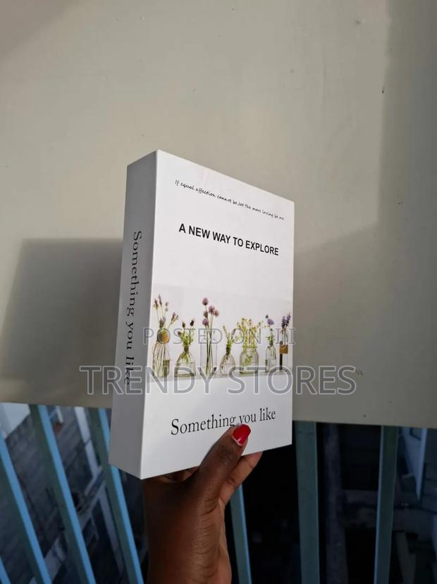 Decoration Books - main view