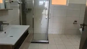 4bdrm Apartment in Kilimani for rent