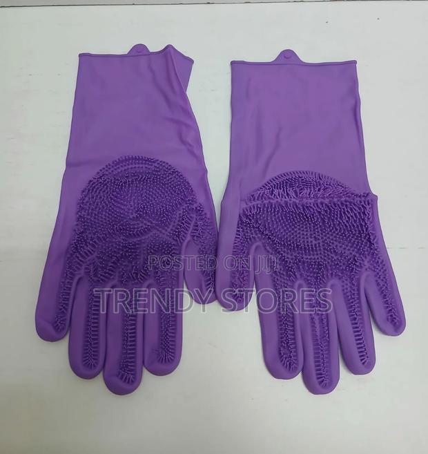 Silicone Gloves - main view