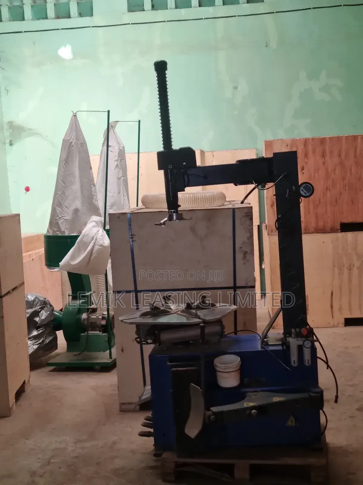 Tyre Changer