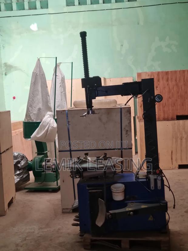 Tyre Changer - thumbnail 4