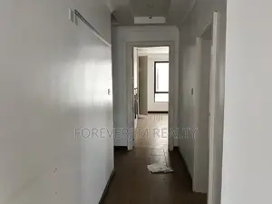 4bdrm Apartment in George Padmore, Kilimani for rent