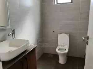 4bdrm Apartment in George Padmore, Kilimani for rent