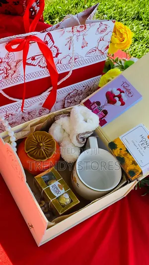 Ladies Valentine's Gift Set