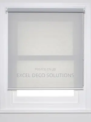 Sunscreen Roller Blinds – Modern Functional