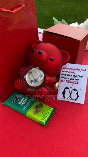 Ladies Valentine's Gift Set - thumbnail 2