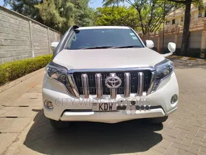 Toyota Land Cruiser Prado 3.0 TD 2012 White