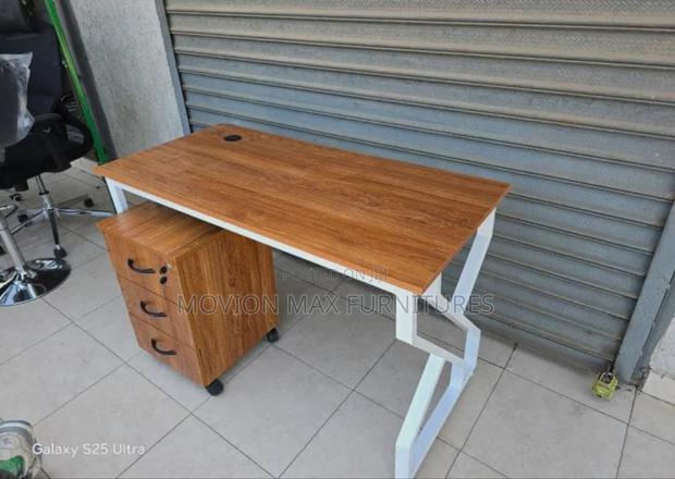 Pedestal +Metallic Stand Office Table - main view