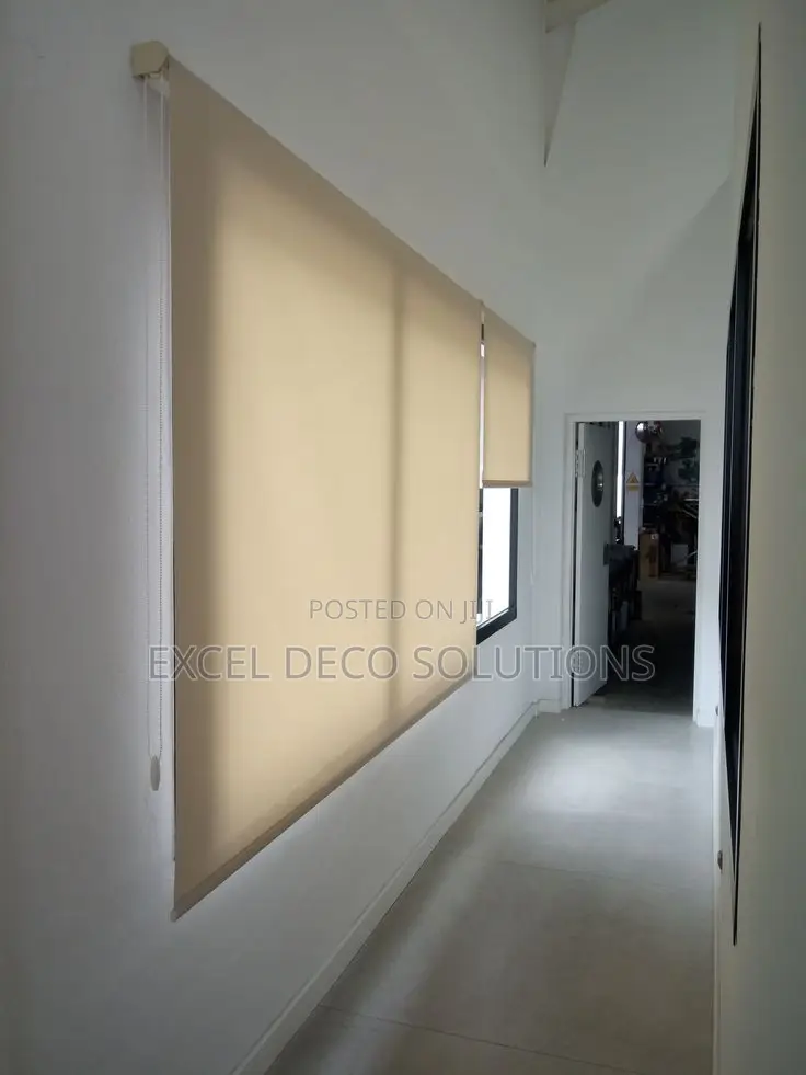 Sunscreen Roller Blinds – Office Home Ready