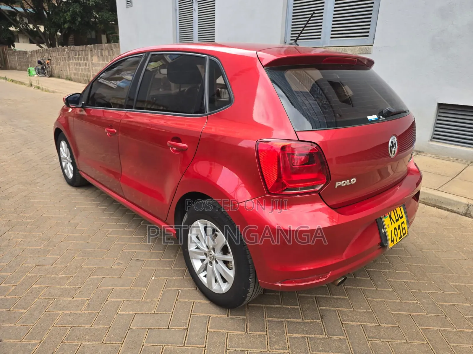 Volkswagen Polo 2015 Red