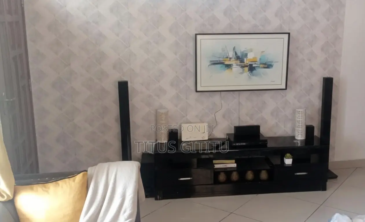 Cozy 1 Bedroom Airbnb Nyali, Mombasa| Near Beach Cinemax | Balcony |