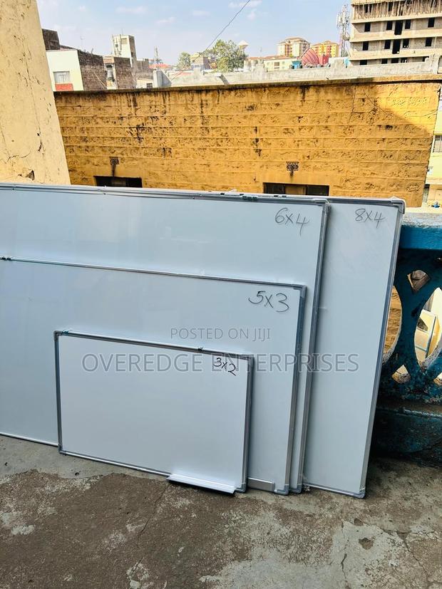 Long-Lasting Whiteboards With Aluminum Frames - main view