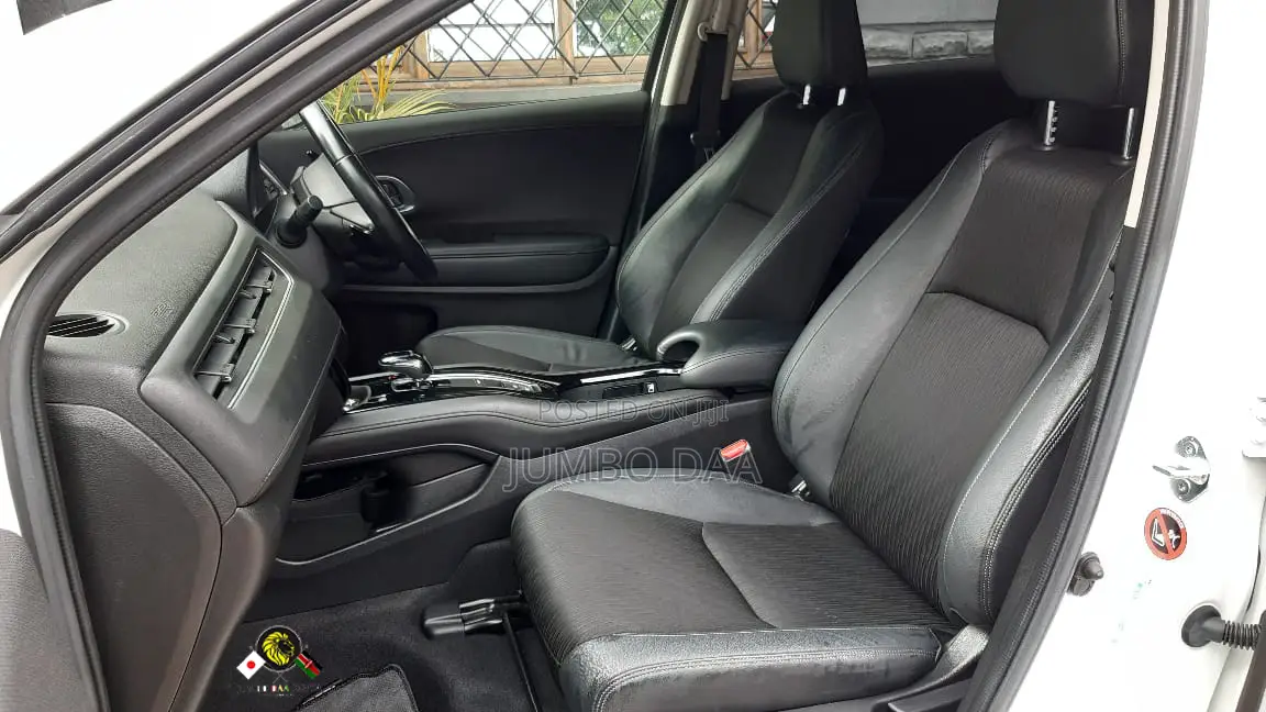 Honda Vezel 1.5 2WD 2018 White