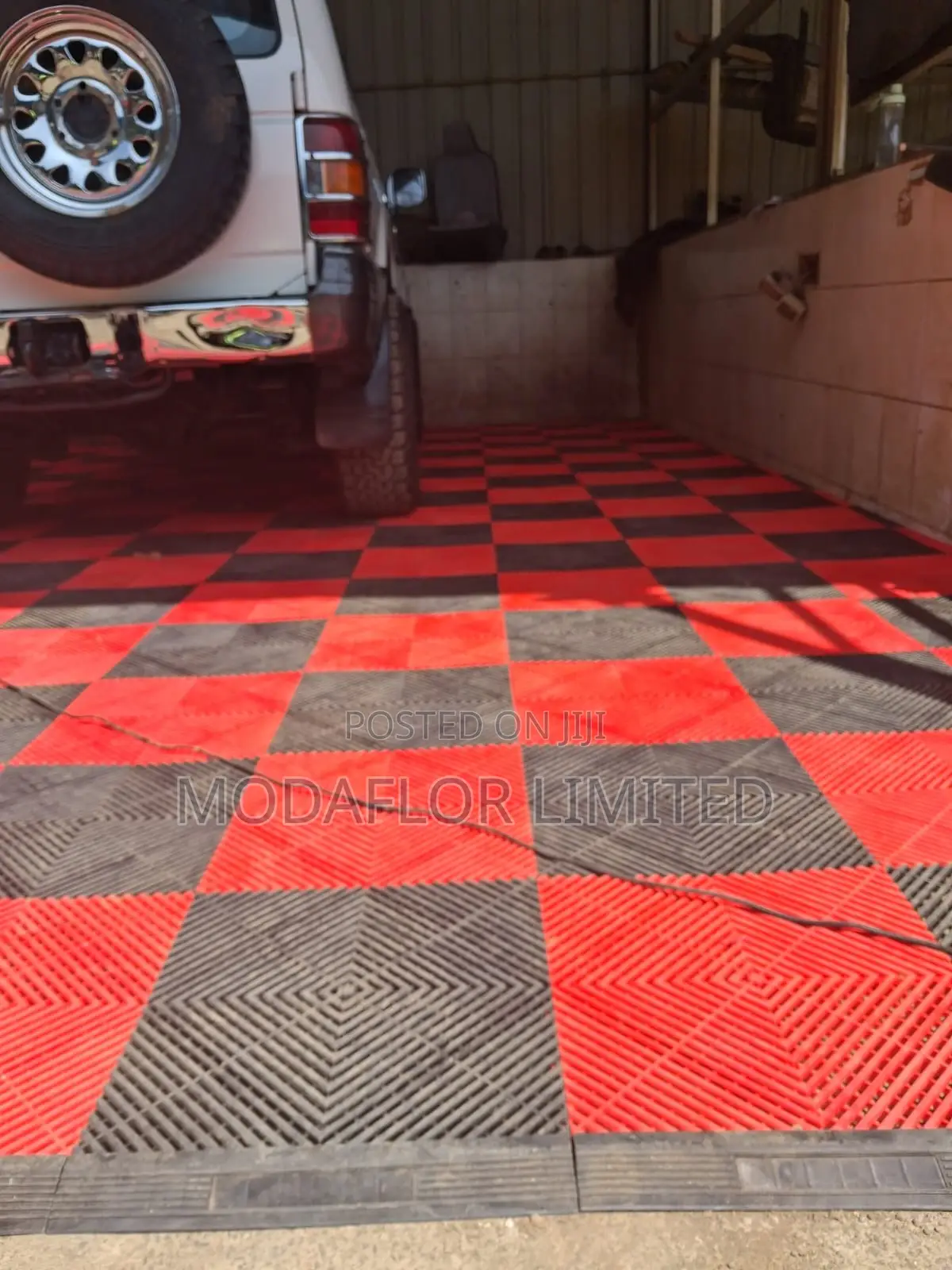 Premium Heavy-Duty Garage Mats – Built for Real Vehicles