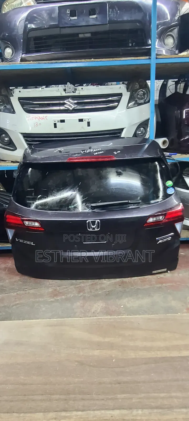 Honda Vezel Boot