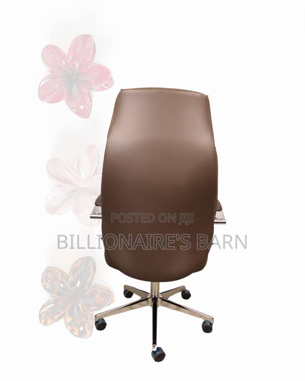 Brown Executive Office Chair | Boardroom-Ready Style | Chrome - thumbnail 4