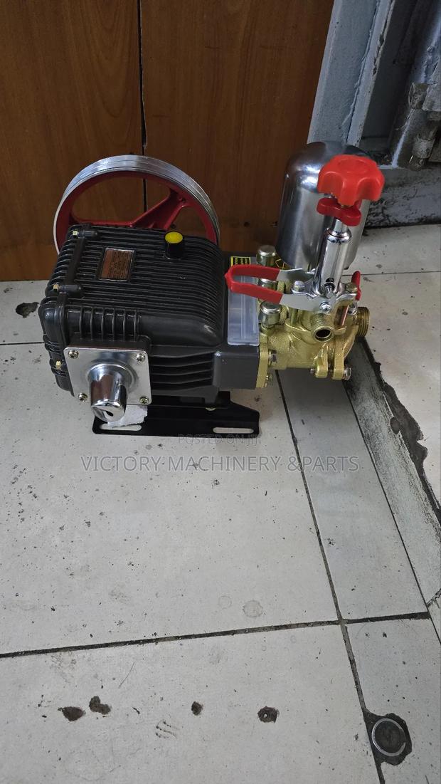 Sprayer Trolly Pump  Engine Gasoline Driven - thumbnail 4