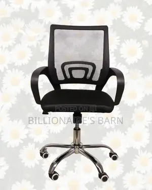 Black Compact Ergonomic Chair | Boardroom-Ready Style | Compact