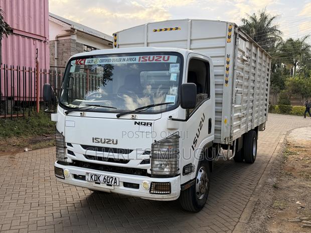 Isuzu NQR Coverbody 2022 White - thumbnail 2