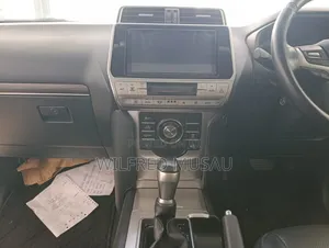 Toyota Land Cruiser Prado 2.8 2020 Silver