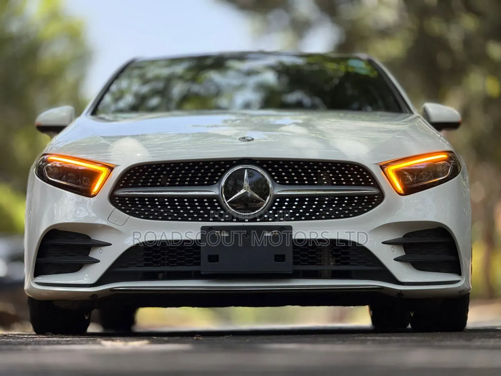 Mercedes-Benz A-Class 2019 White