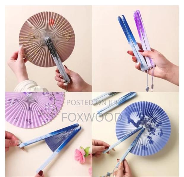 Round Foldable Fans - thumbnail 3