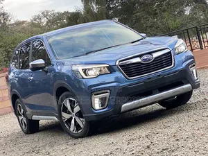 Subaru Forester Premium AWD 2019 Blue
